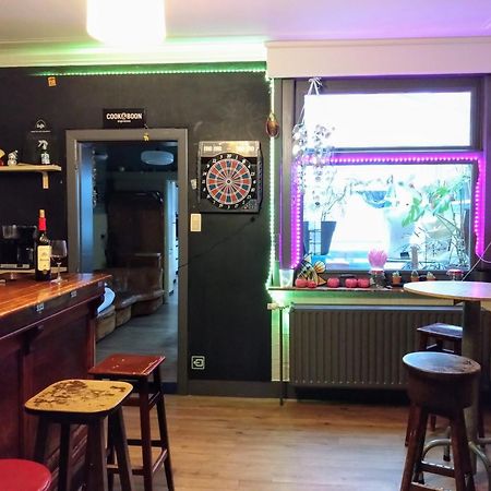 Vakantiewoning In Mol Centrum Met Eigen Bar "Casacuriosa" Екстериор снимка