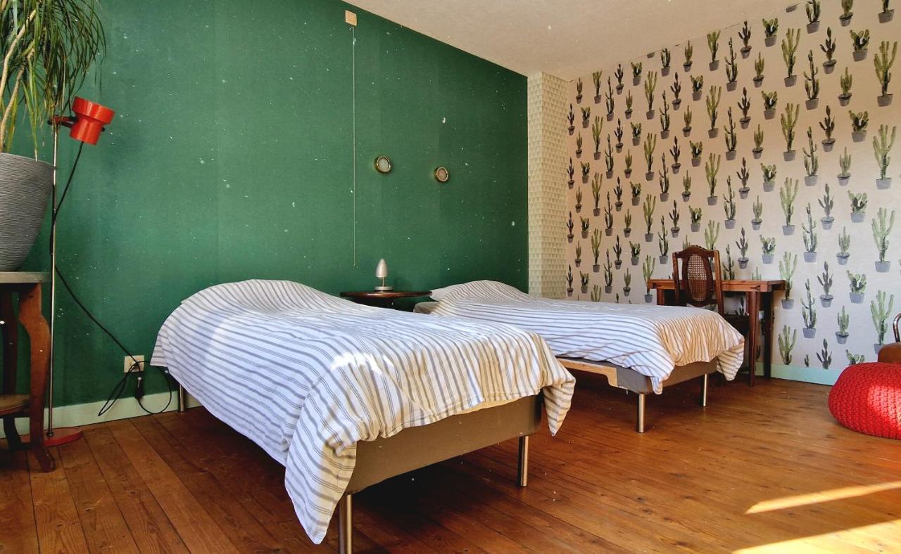 Vakantiewoning In Mol Centrum Met Eigen Bar "Casacuriosa" Екстериор снимка